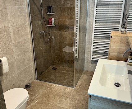 11095 Badkamer en toilet