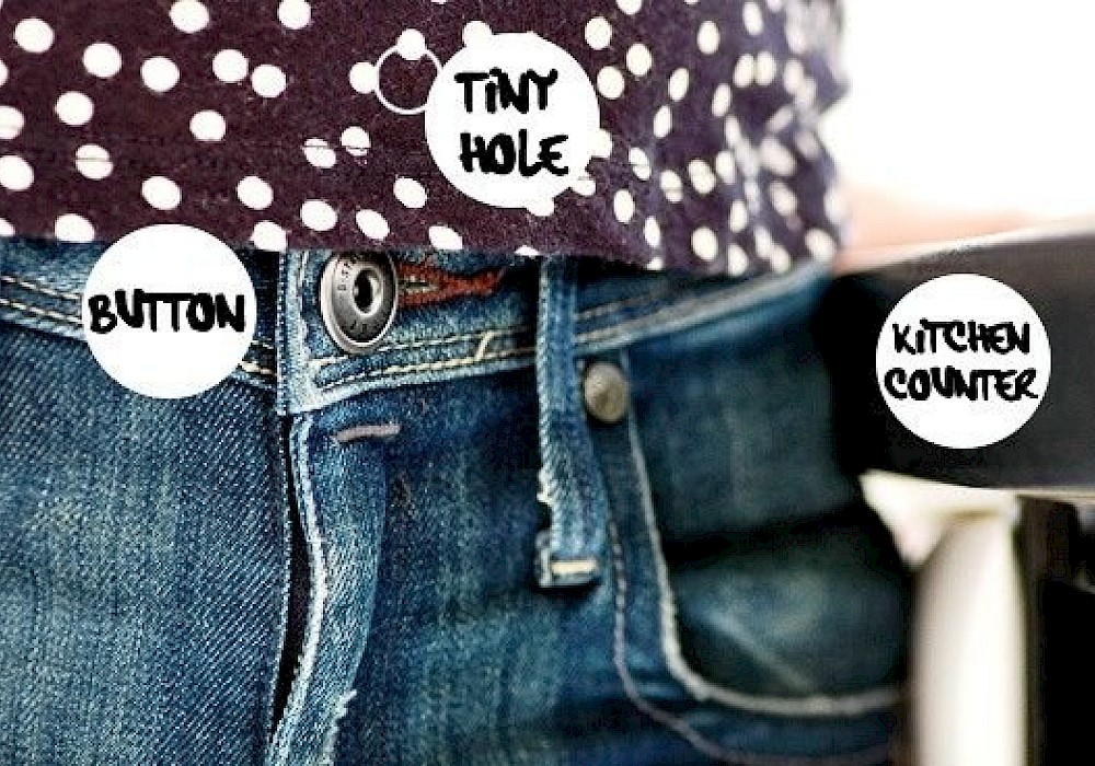 Gaatjes in kleding aan de voorzijde