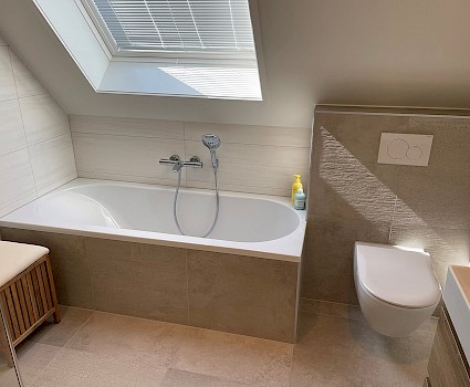 08302 Badkamer en toilet